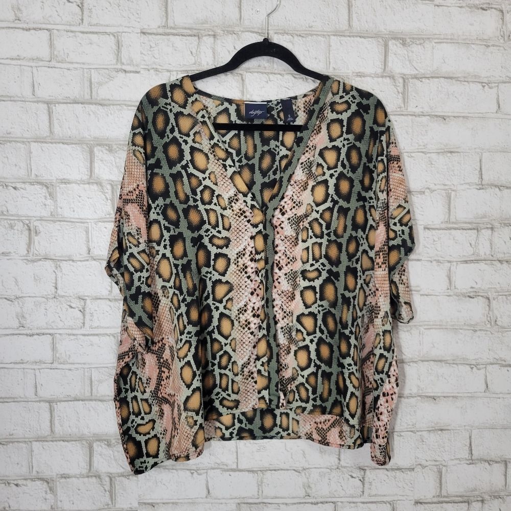 Daytrip printed over-sized top